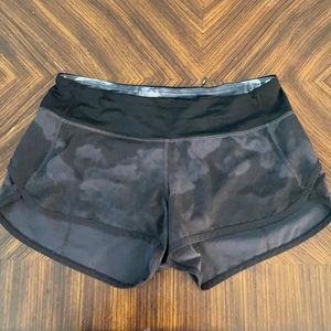 Lululemon Speed Shorts Size 4
